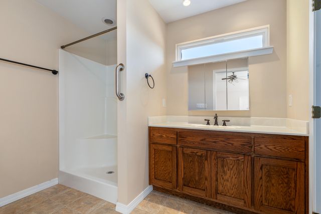 63991 E 297 Lane, Grove, OK 74344