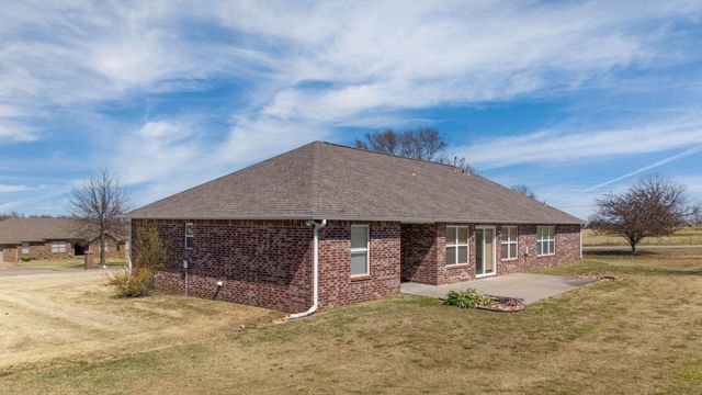 63991 E 297 Lane, Grove, OK 74344