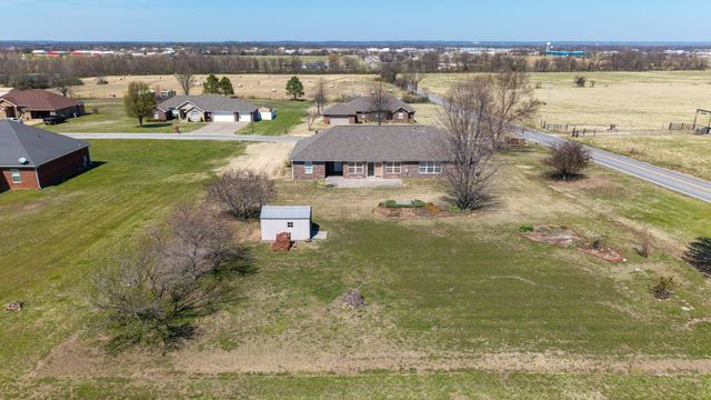 63991 E 297 Lane, Grove, OK 74344