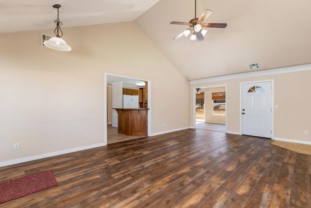 63991 E 297 Lane, Grove, OK 74344