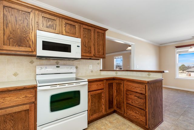 63991 E 297 Lane, Grove, OK 74344