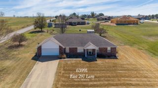 63991 E 297 Lane, Grove, OK 74344