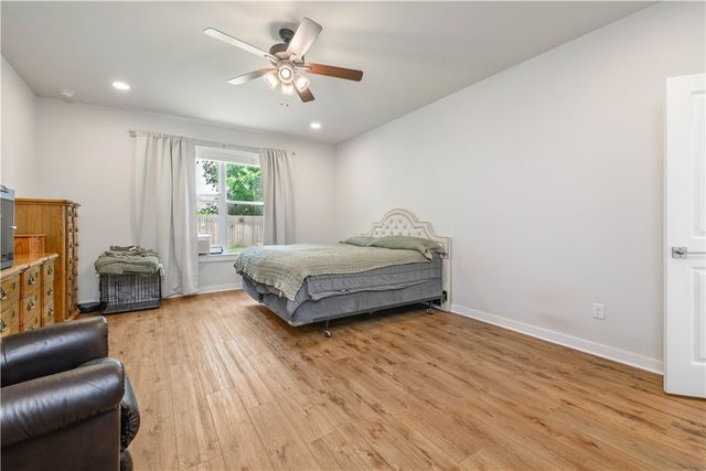 4149 Vintage Estates Court, Bryan, TX 77808