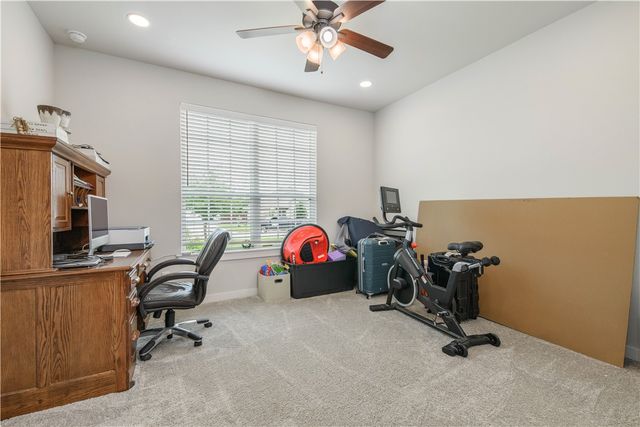4149 Vintage Estates Court, Bryan, TX 77808