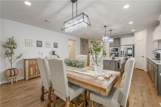 4149 Vintage Estates Court, Bryan, TX 77808
