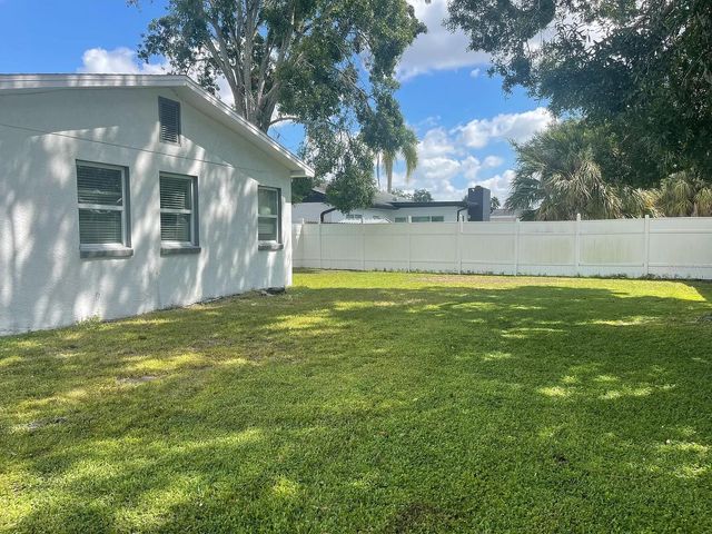 4426 W BAY COURT AVENUE, Tampa, FL 33611