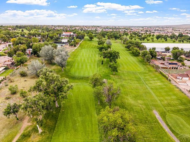 2911 Country Club Dr, Pueblo, CO 81008