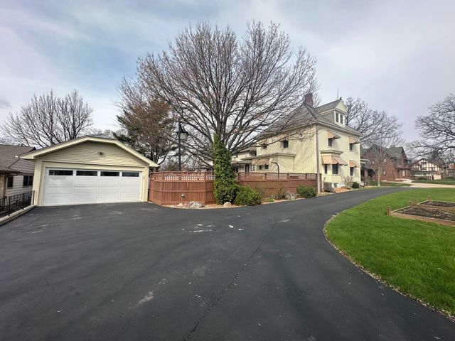 3824 Beaver Avenue, Fort Wayne, IN 46807