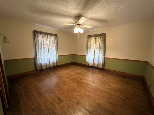 3824 Beaver Avenue, Fort Wayne, IN 46807