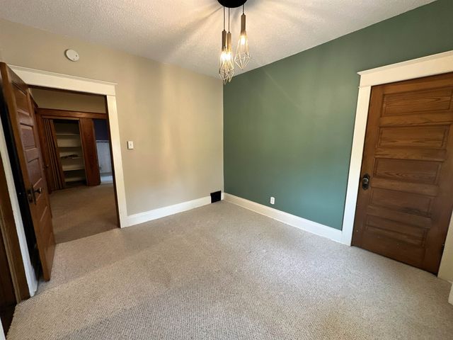 3824 Beaver Avenue, Fort Wayne, IN 46807