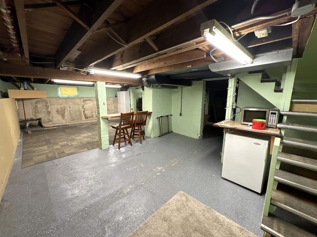 3824 Beaver Avenue, Fort Wayne, IN 46807