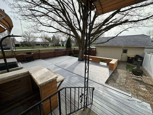 3824 Beaver Avenue, Fort Wayne, IN 46807