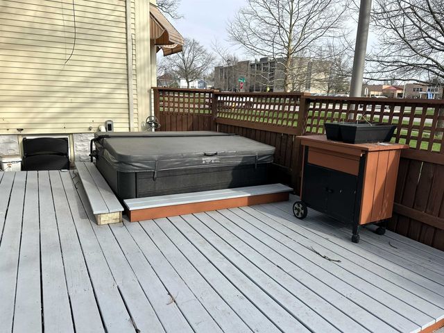 3824 Beaver Avenue, Fort Wayne, IN 46807