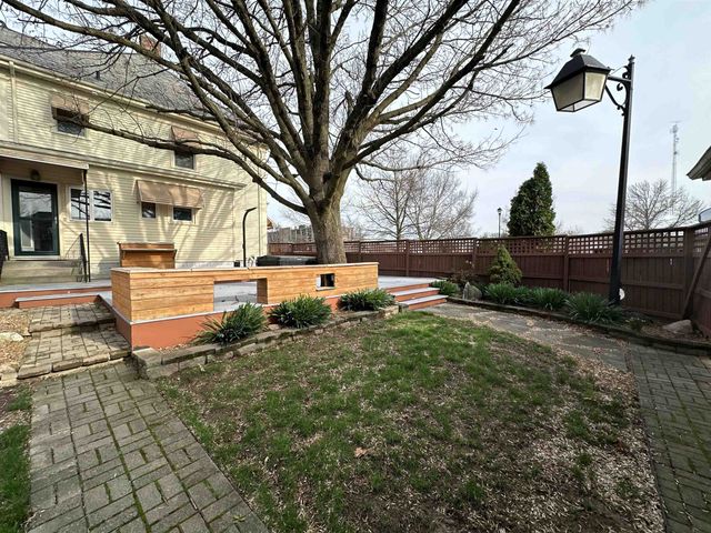 3824 Beaver Avenue, Fort Wayne, IN 46807