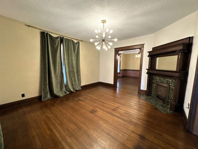 3824 Beaver Avenue, Fort Wayne, IN 46807