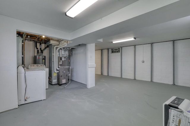 9006 W Cheyenne COURT, Milwaukee, WI 53224