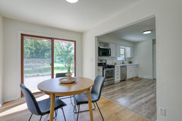 9006 W Cheyenne COURT, Milwaukee, WI 53224