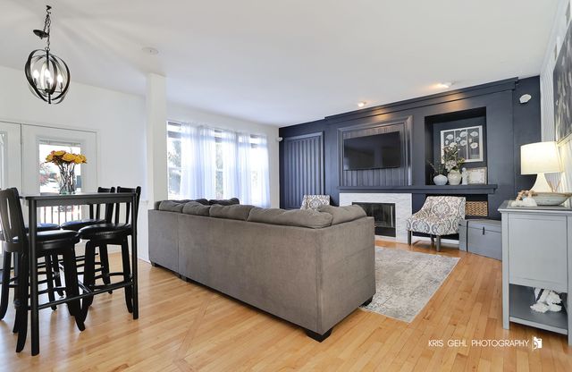 91 Rotterdam Drive, Antioch, IL 60002