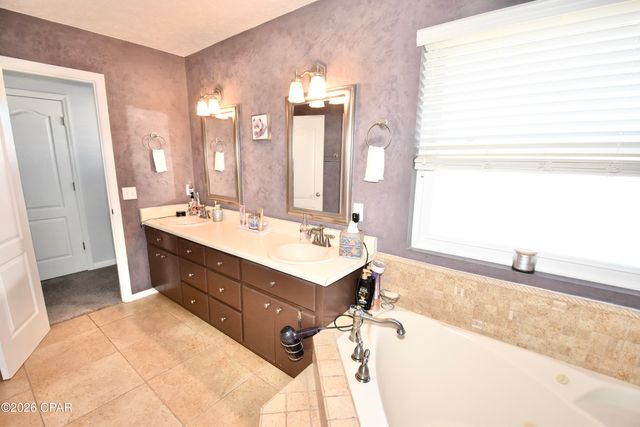 2601 Parkwood Drive, Panama City, FL 32405