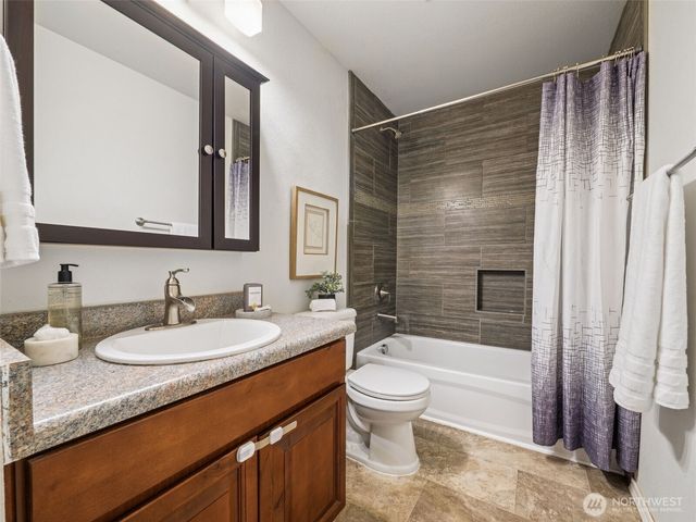 10208 55th Avenue E, Puyallup, WA 98373