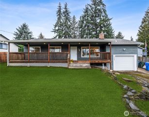 10208 55th Avenue E, Puyallup, WA 98373