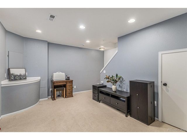 4749 Waldenwood Dr, Highlands Ranch, CO 80130