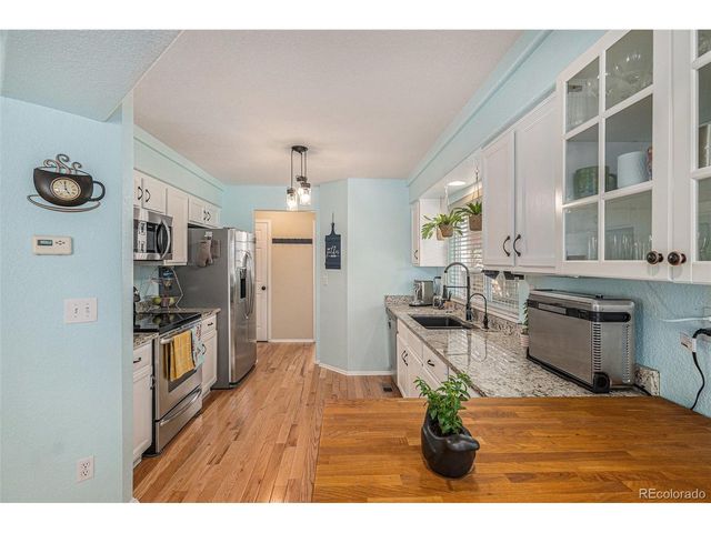 4749 Waldenwood Dr, Highlands Ranch, CO 80130