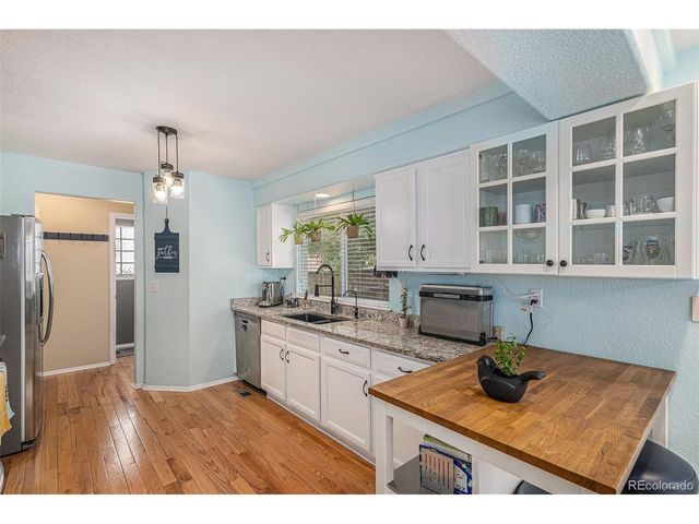 4749 Waldenwood Dr, Highlands Ranch, CO 80130