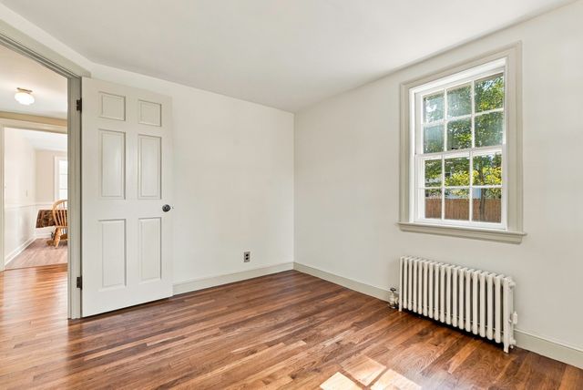 25 Orchard Rd, Natick, MA 01760