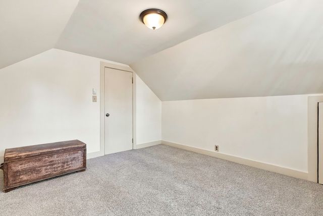 25 Orchard Rd, Natick, MA 01760