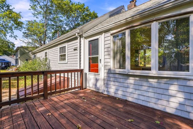 25 Orchard Rd, Natick, MA 01760