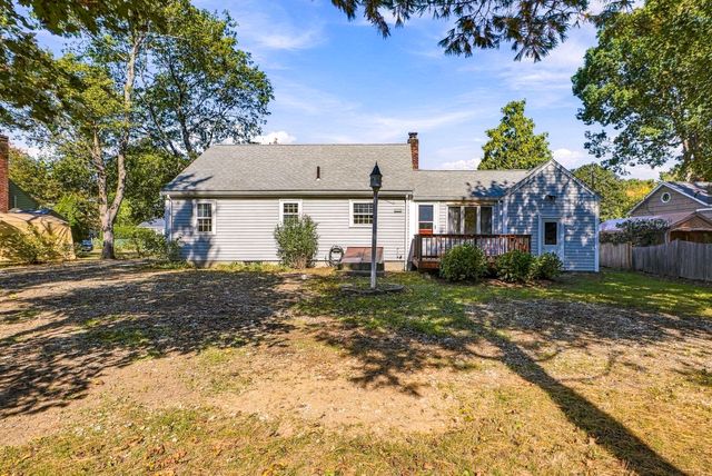 25 Orchard Rd, Natick, MA 01760