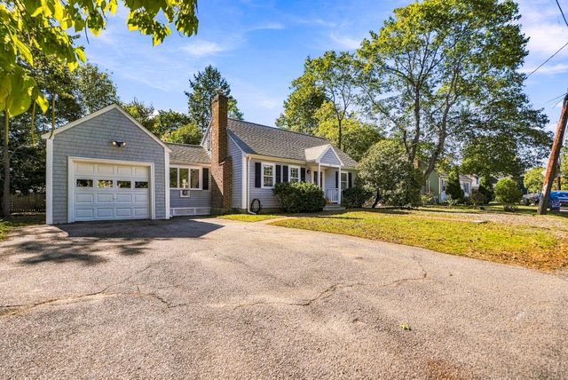 25 Orchard Rd, Natick, MA 01760