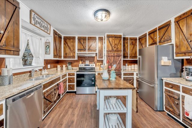 831 Osceola Dr, Whitwell, TN 37397