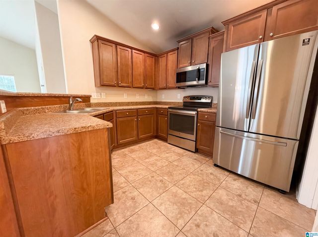 316 VINCENT STREET, Alabaster, AL 35007