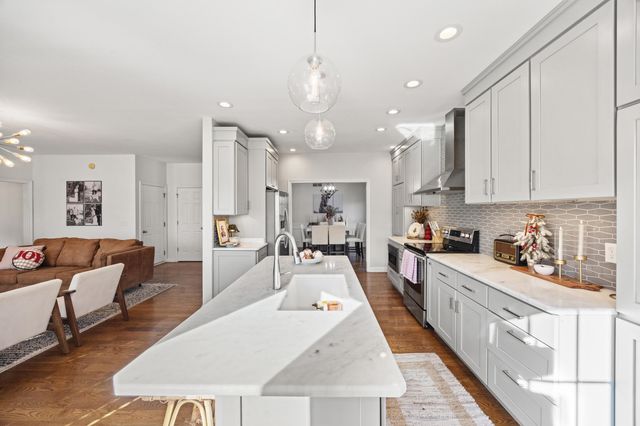 3237 Cherry Meadow Path, Lexington, KY 40509