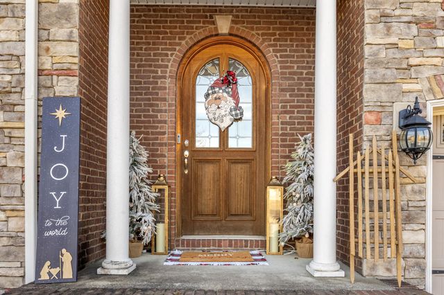 3237 Cherry Meadow Path, Lexington, KY 40509