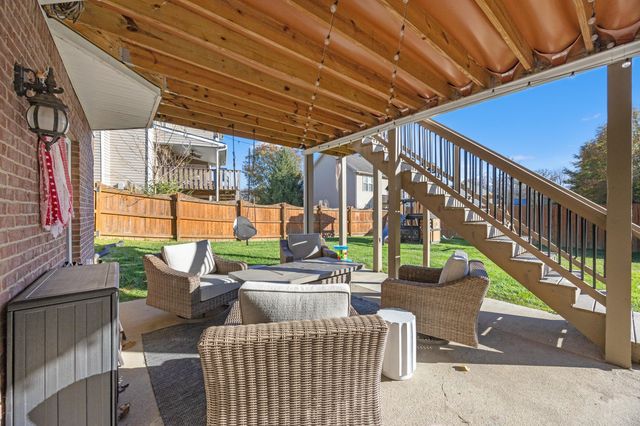 3237 Cherry Meadow Path, Lexington, KY 40509