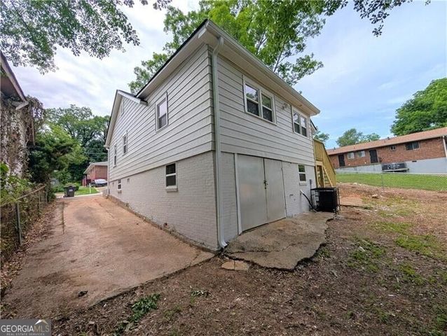 1377 Pine Avenue, Atlanta, GA 30344