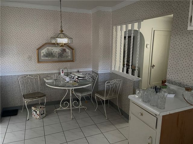 443 Vernon St, New Kensington, PA 15068