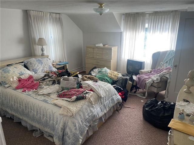 443 Vernon St, New Kensington, PA 15068