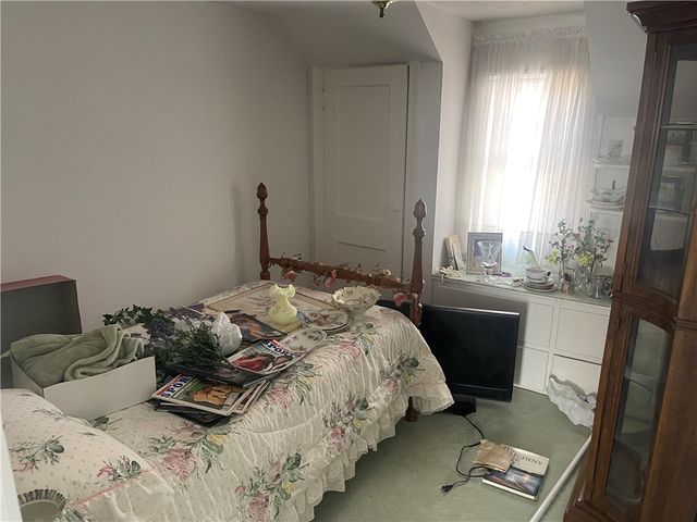 443 Vernon St, New Kensington, PA 15068