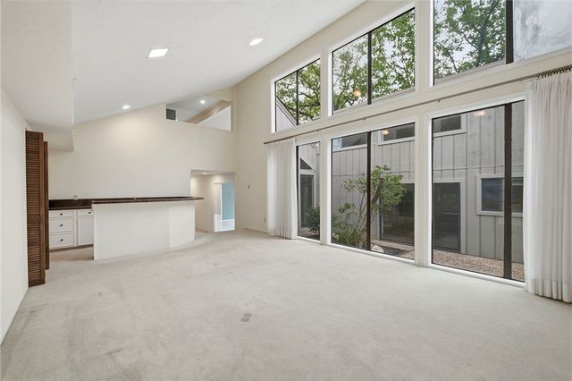 2520 Faulkner Drive, College Station, TX 77845