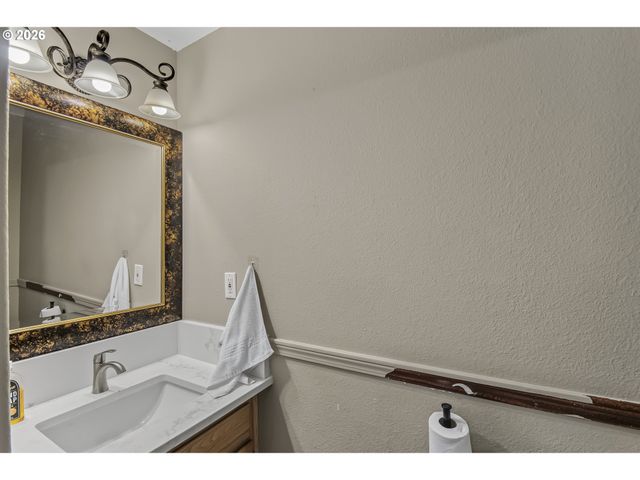 1448 Se 148TH Ave, Portland, OR 97233