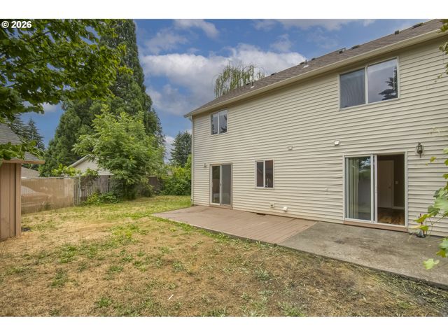 1448 Se 148TH Ave, Portland, OR 97233