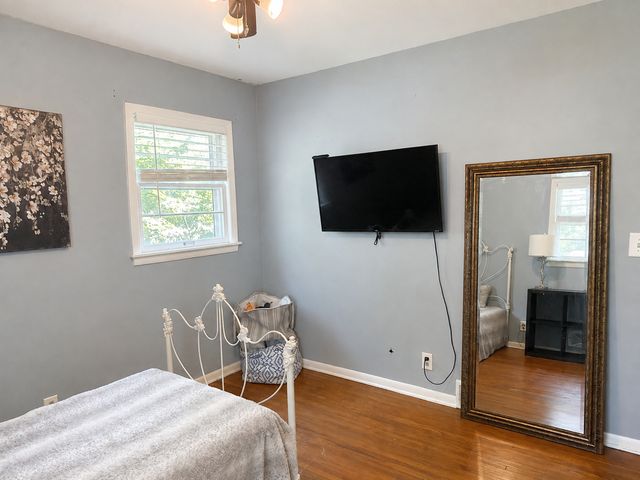 5309 James Avenue N, Brooklyn Center, MN 55430
