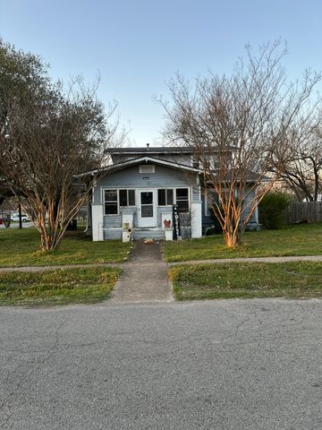 100 E Mulberry Street, Leonard, TX 75452