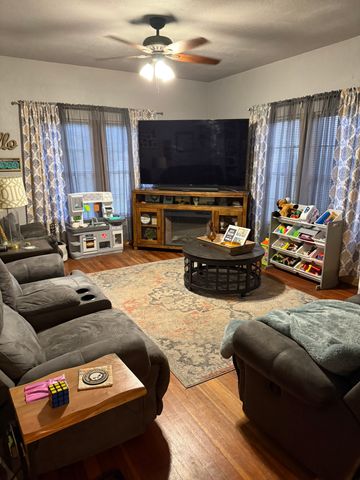 100 E Mulberry Street, Leonard, TX 75452