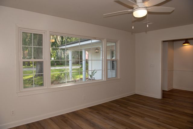 1203 Calais Drive, Mount Pleasant, SC 29464