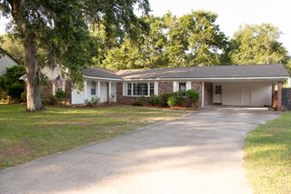 1203 Calais Drive, Mount Pleasant, SC 29464